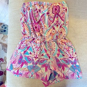 Strapless colorful romper. **with pockets**